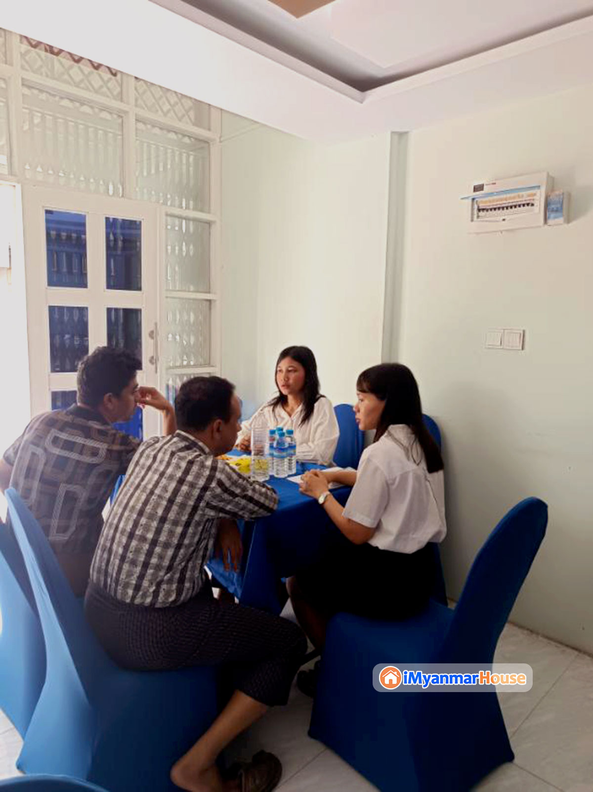 ရန်ကုန်မြို့လယ်ခေါင်က ဗိုလ်တထောင်မြို့နယ်ရှိ 42 Mini Condo အသစ်စက်စက်အခန်းများအရောင်းပြပွဲ ကျင်းပပြုလုပ်ခဲ့