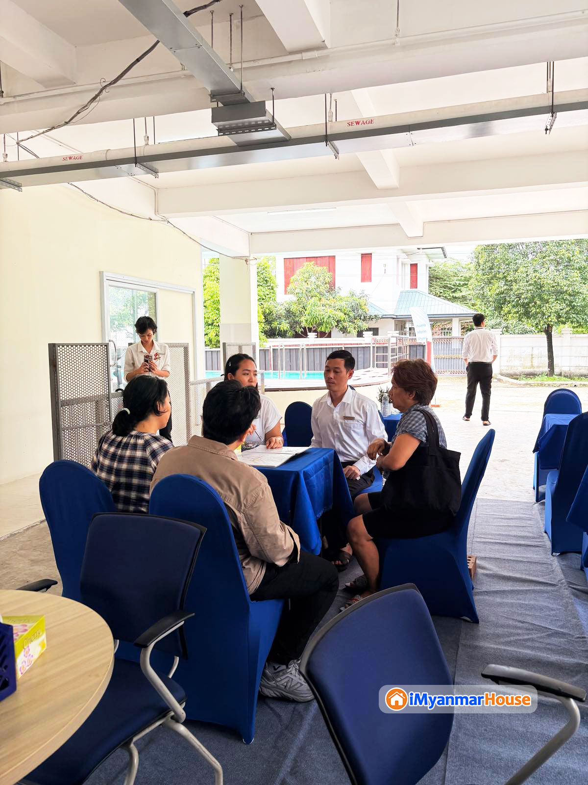 1 sqft ကို ၂ သိန်း ၈ သောင်းဝန်းကျင်နဲ့ဝယ်ယူနိုင်မယ့် တောင်ဒဂုံမြို့နယ် VIP ရပ်ကွက်က Innwa Pyae Sone Condo အခန်းများအရောင်းပြပွဲ ကျင်းပပြုလုပ်ခဲ့
