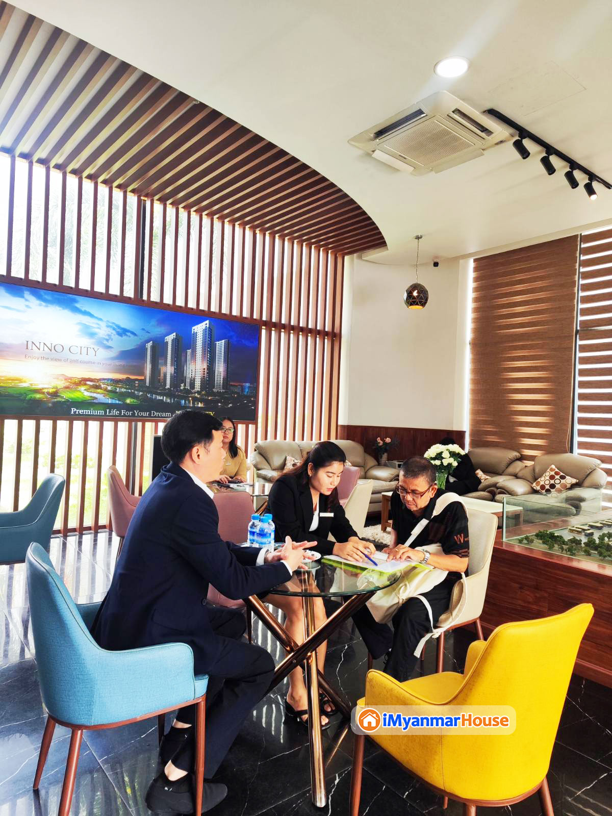 ဝယ်ယူပြီးအသင့်နေထိုင်နိုင်မယ့် လူစိတ်ဝင်စားမှုအများဆုံး INNO CITY Serviced Apartment အရောင်းပြပွဲ ကျင်းပပြုလုပ်ခဲ့