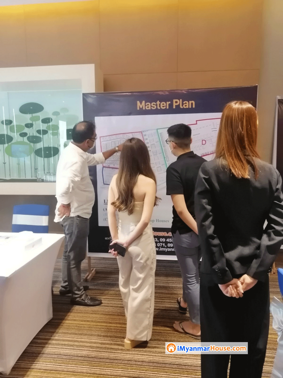 Hill Garden @ TBC's sales launch for plots (buyers must have a grant under their own name) &amp; special promotion for high-end apartments, shophouses