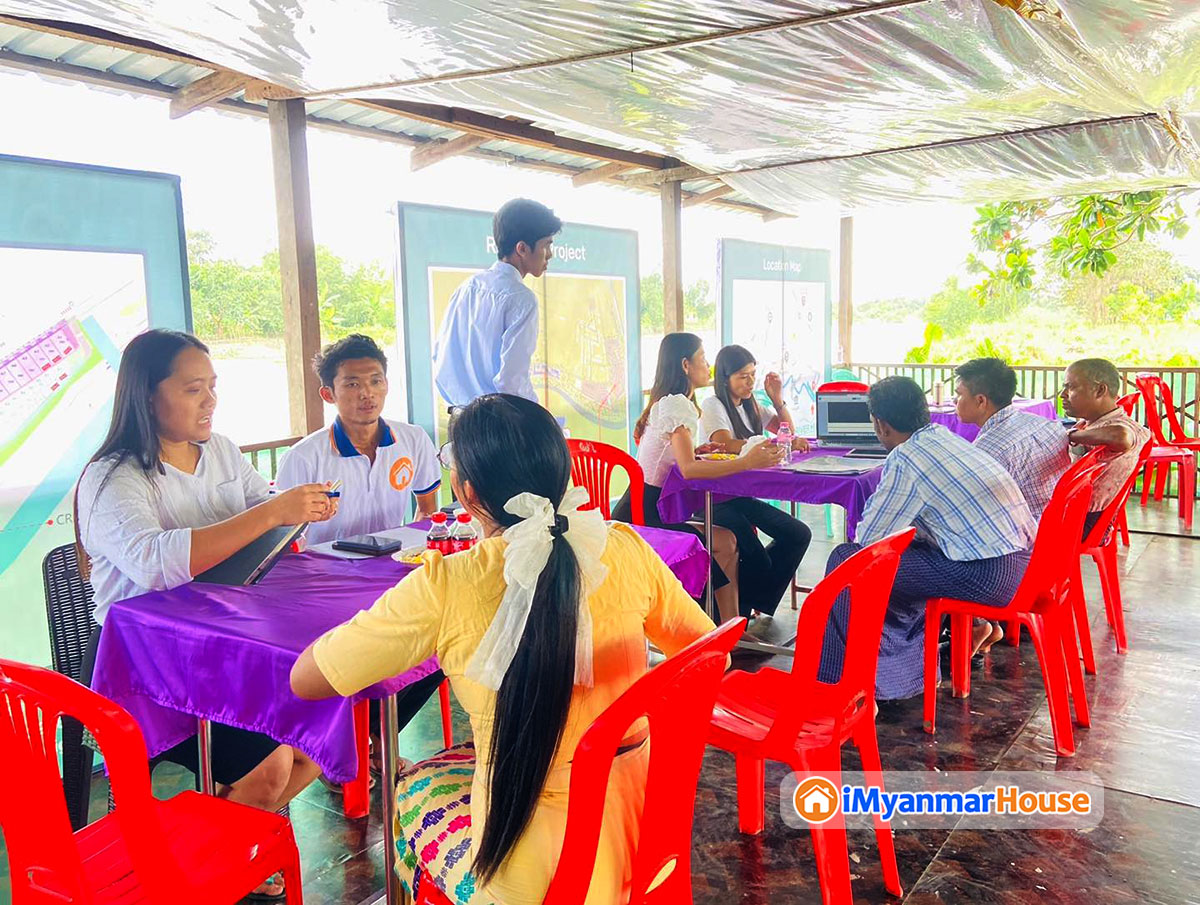 ပိုင်ဆိုင်မှုခိုင်မာသည့် NEIGHBOURHOOD ရှိ Creek Side အိမ်ရာဝန်းအတွင်းက ဂရန်မြေကွက်များ အရောင်းပြပွဲ ကျင်းပပြလုပ်ခဲ့